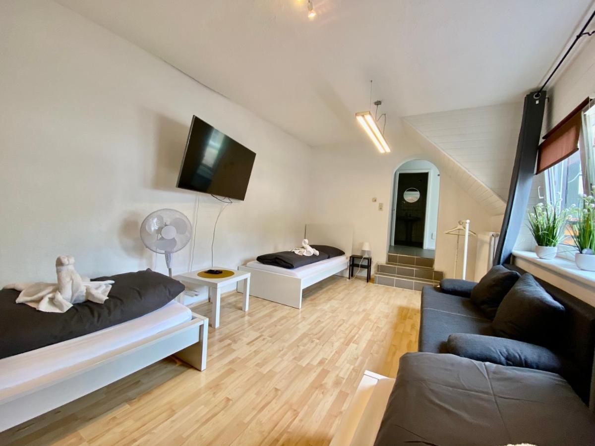 3-Zimmer Haus 85Qm Mit Balkon Bis Zu 8 Personen 维宁根 外观 照片