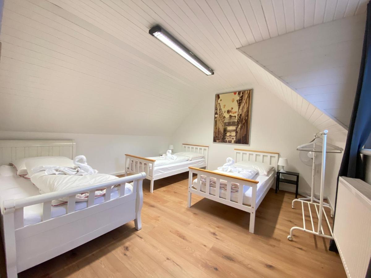 3-Zimmer Haus 85Qm Mit Balkon Bis Zu 8 Personen 维宁根 外观 照片